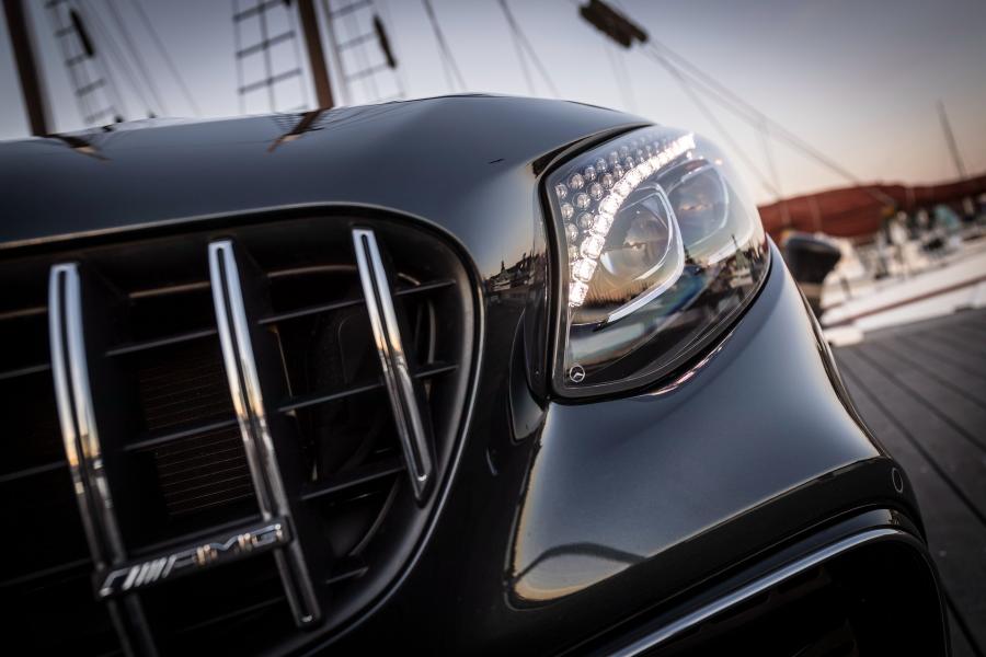 Детали экстерьера Mercedes-AMG S63 4Matic+ Coupe (C217) 2018 года  (NA) (фото 2 из 21)